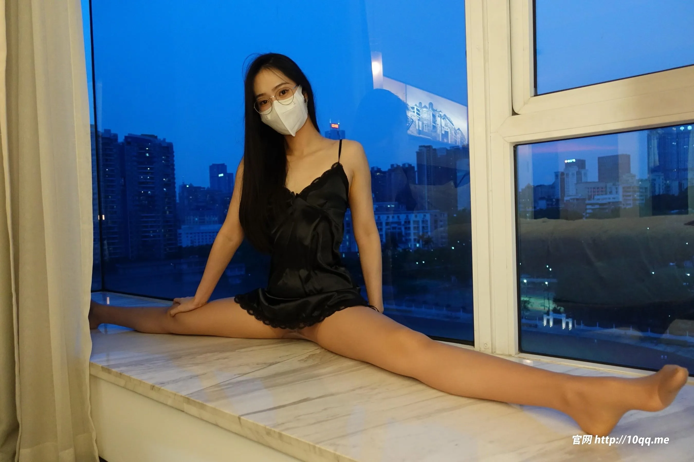 [ROSI口罩系列]2023.05.21 NO.2534 [49P]插图1